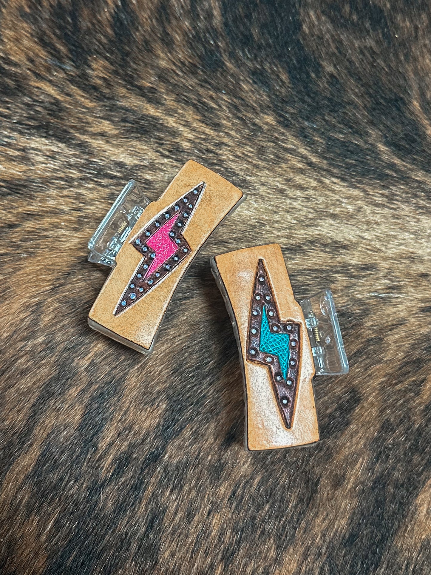 The Lightning Bolt Claw Clip