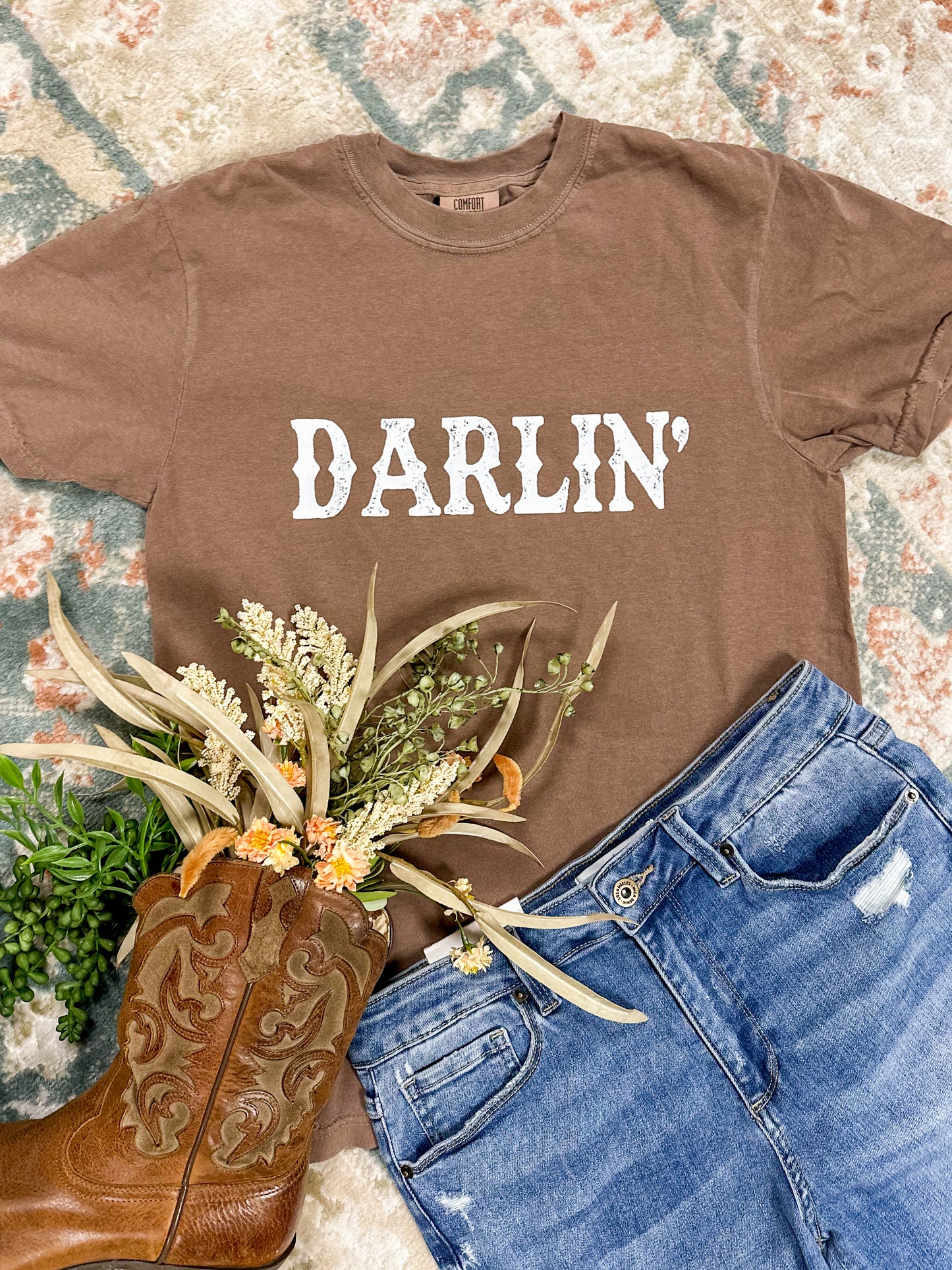 Darlin Distressed Graphic Tee