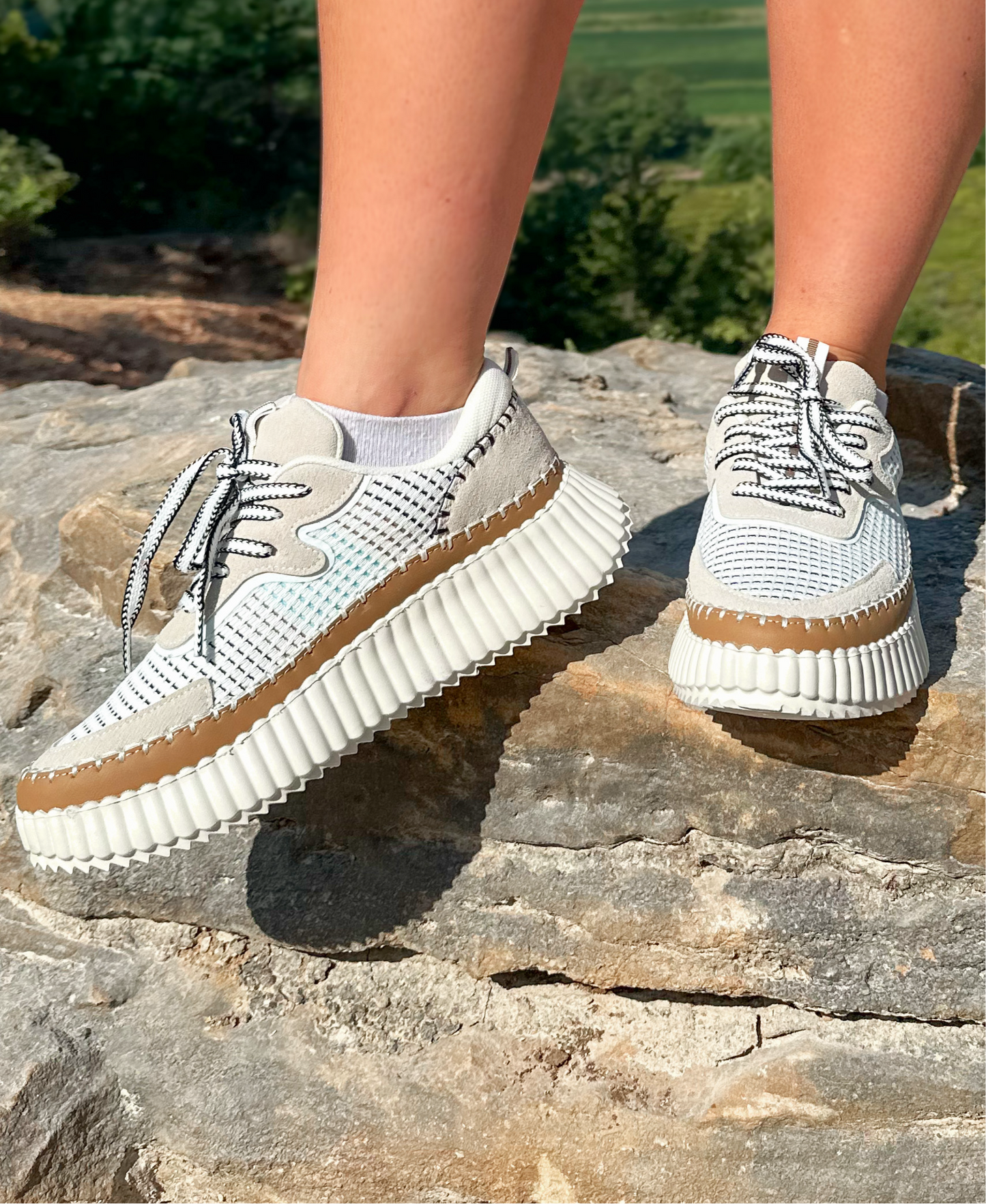 Adventure Tennis Shoes in Tan Multicolor
