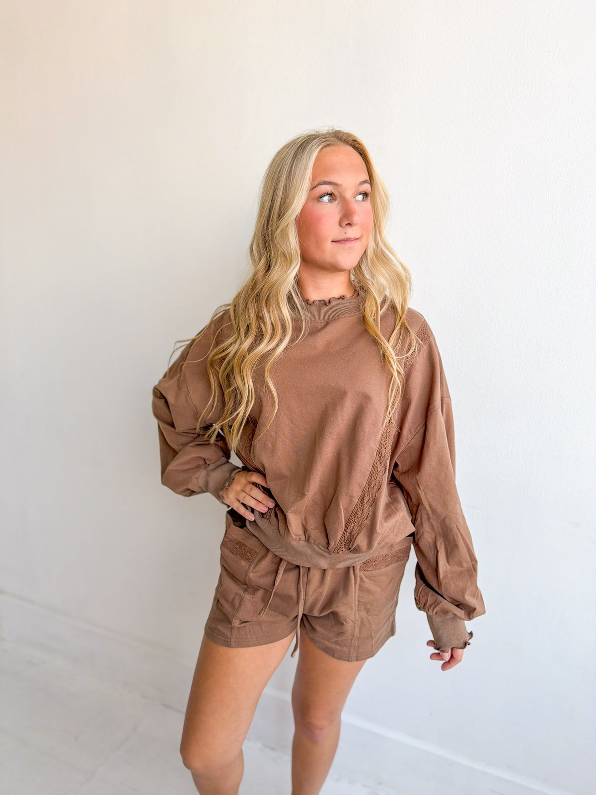 Mocha Lace Set