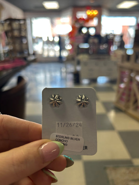 Desert Star Studs