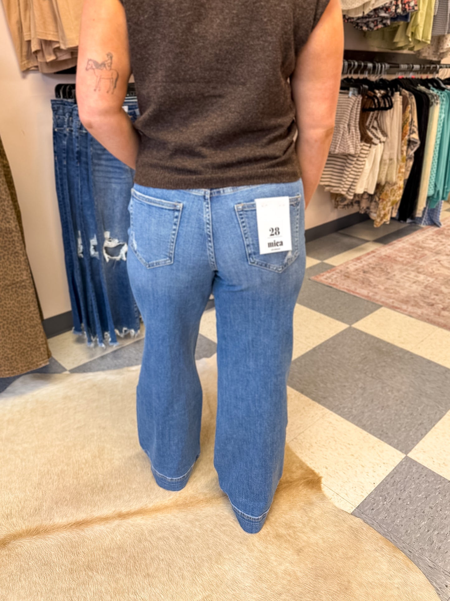 MICA: Mid-Rise Wide Leg Trouser