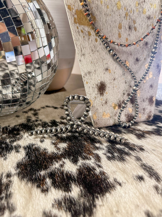 Faux Navajo Pearl Claw Clip