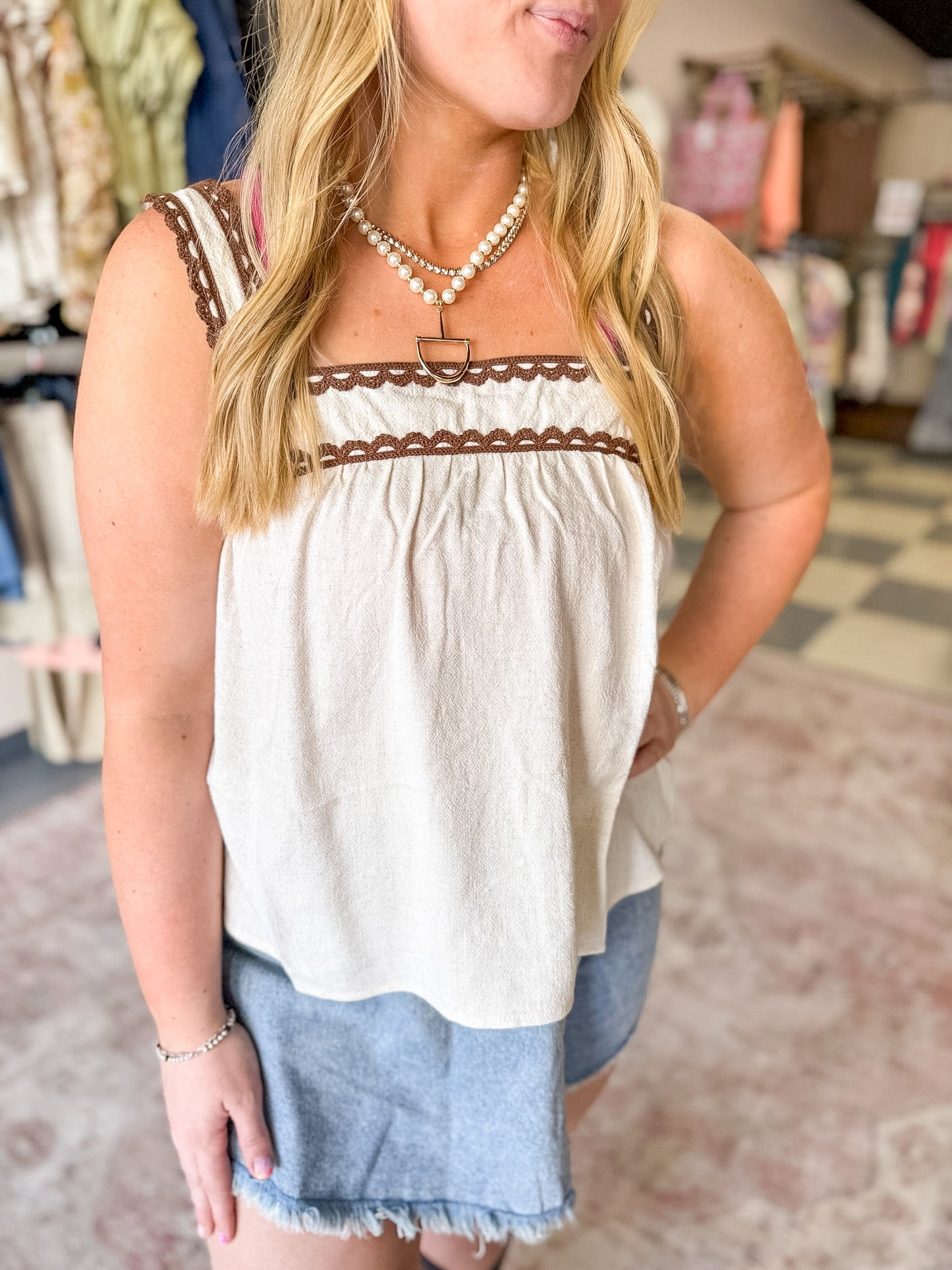 Scalloped Trim Linen Cami