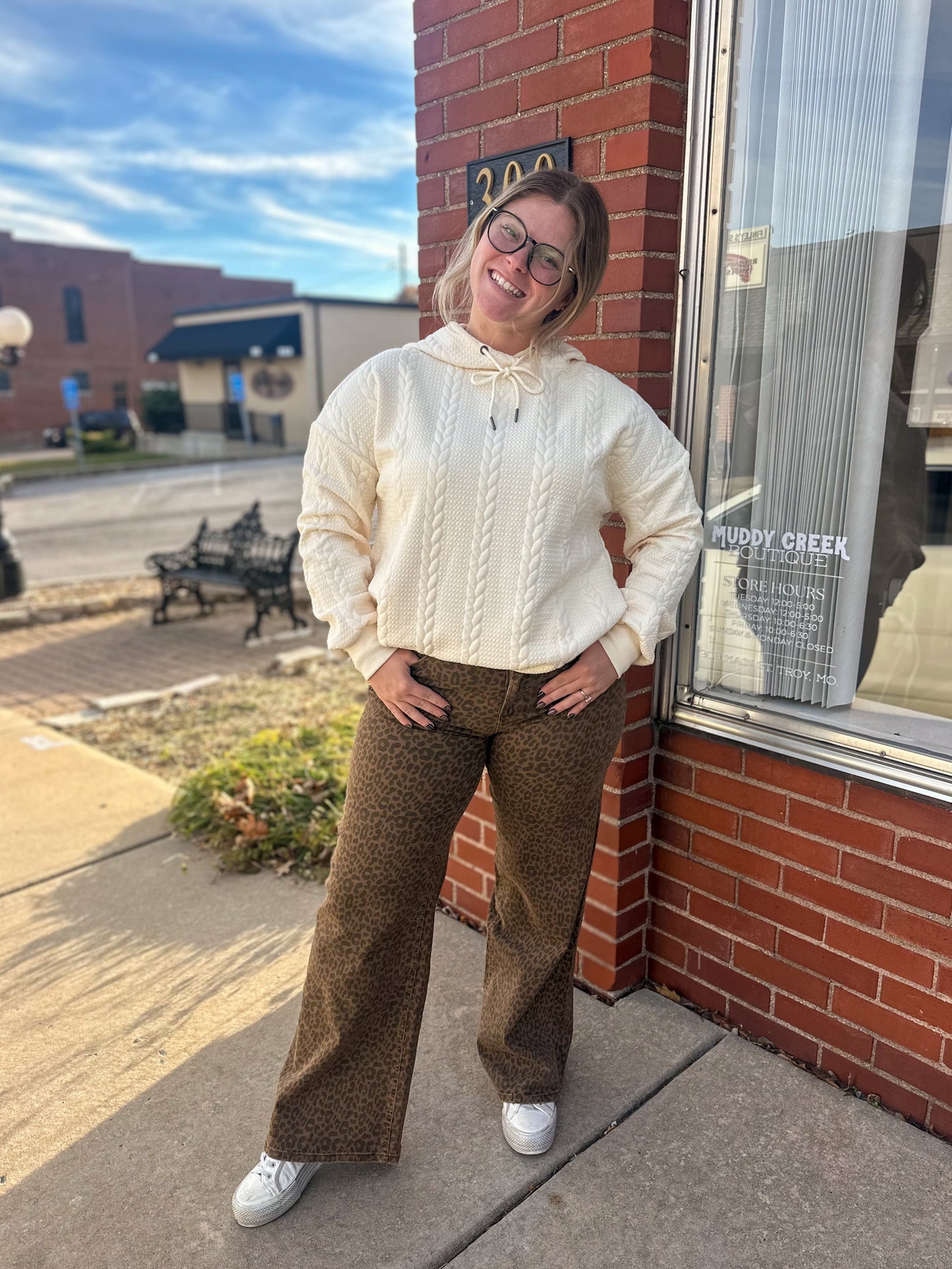 MICA:High Rise Wide Leg Leopard Jeans