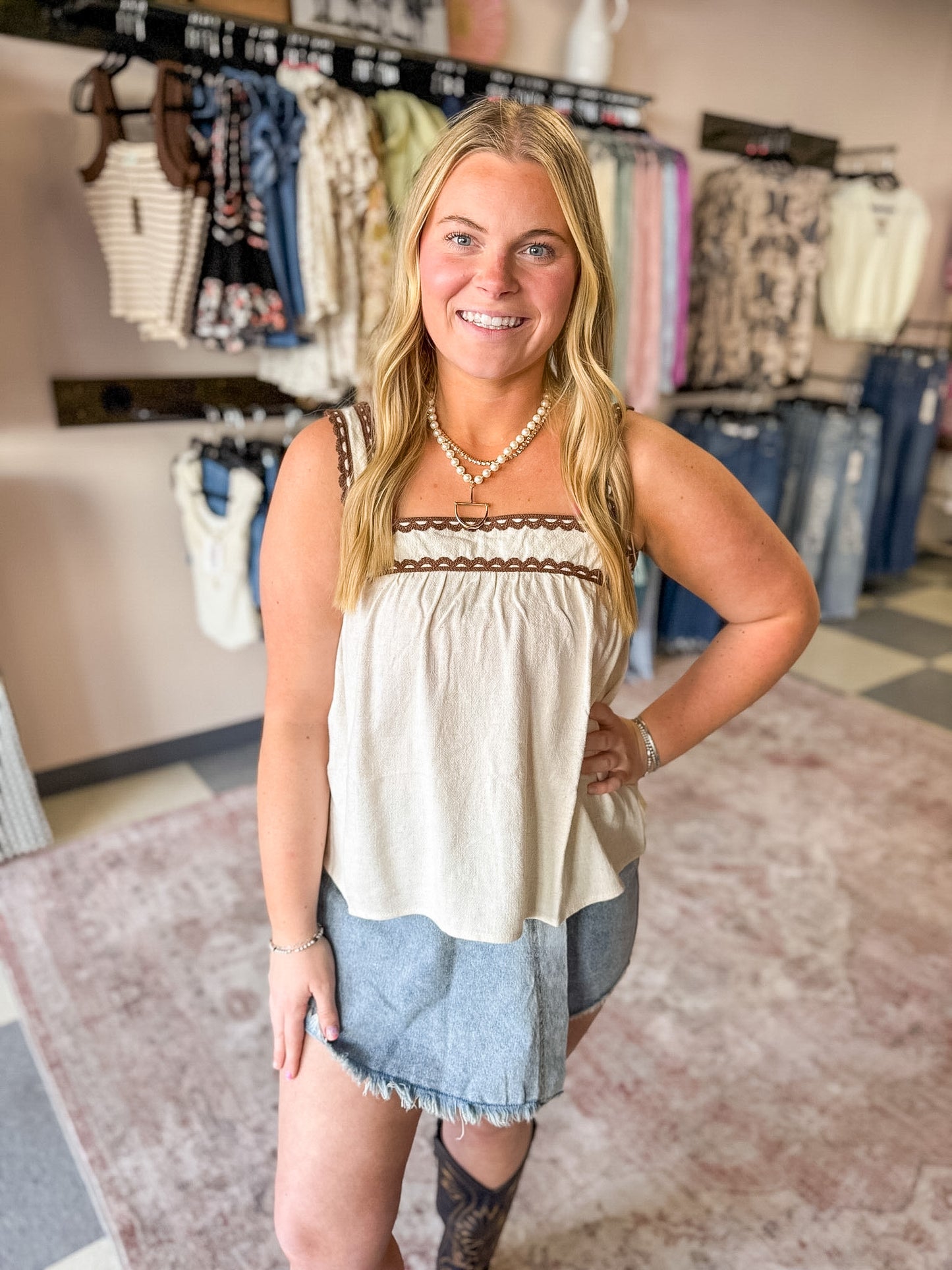 Scalloped Trim Linen Cami