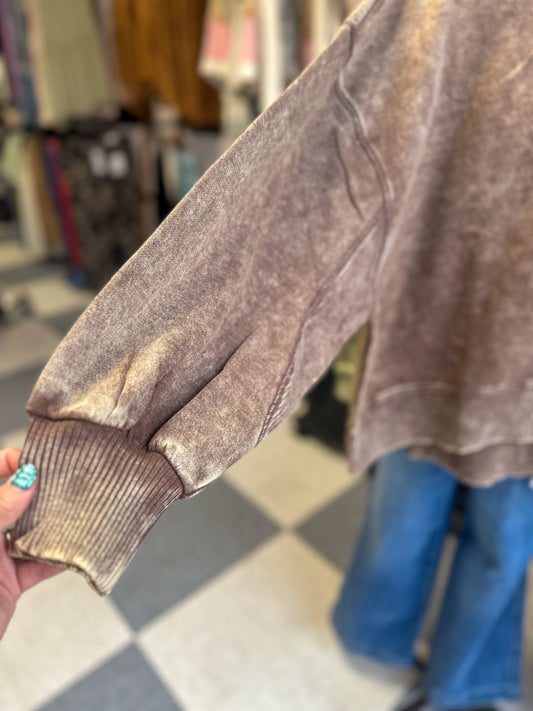 CURVY:Mocha Washed Oversize Fleece Pullover