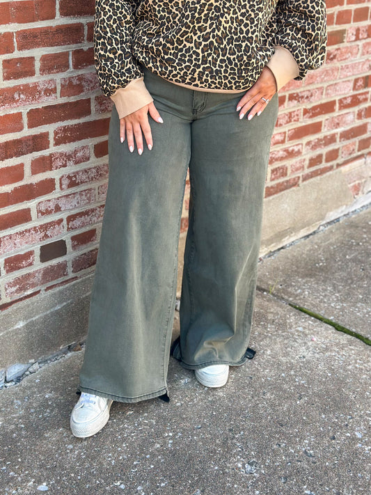 MICA: High Rise Vintage Wash Denim