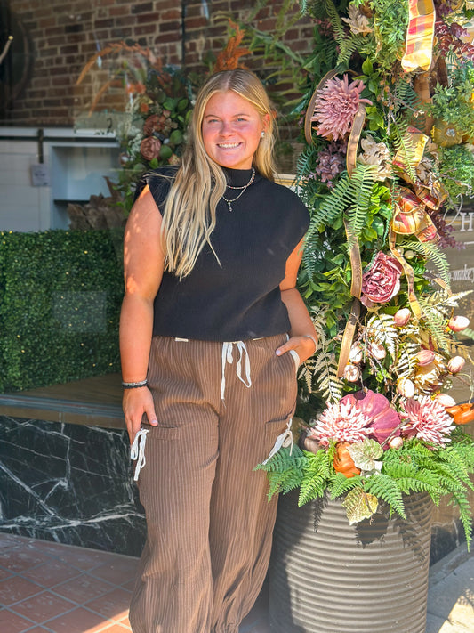 Gringa Black Sweater Vest Pullover