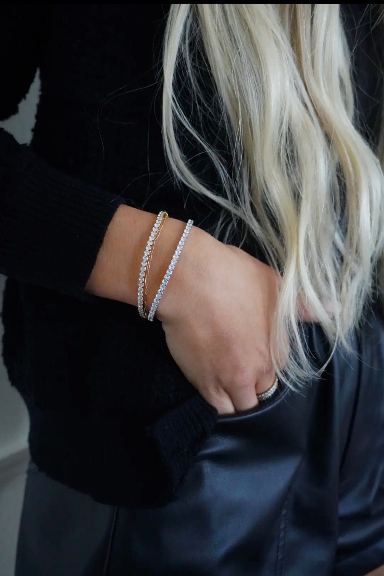 Stretchy Tennis Bracelet in Gold
