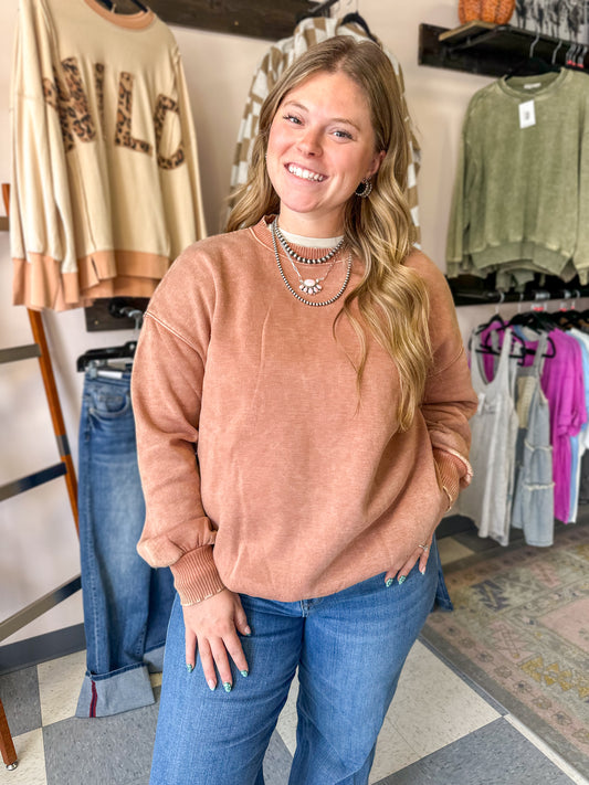 CURVY: Rust Washed Oversize Fleece Pullover