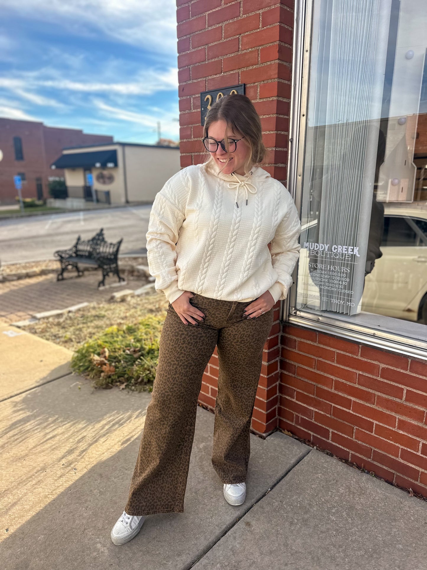 MICA:High Rise Wide Leg Leopard Jeans