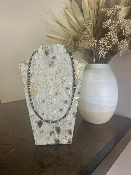 18" Graduated Navajo Pearl Necklace