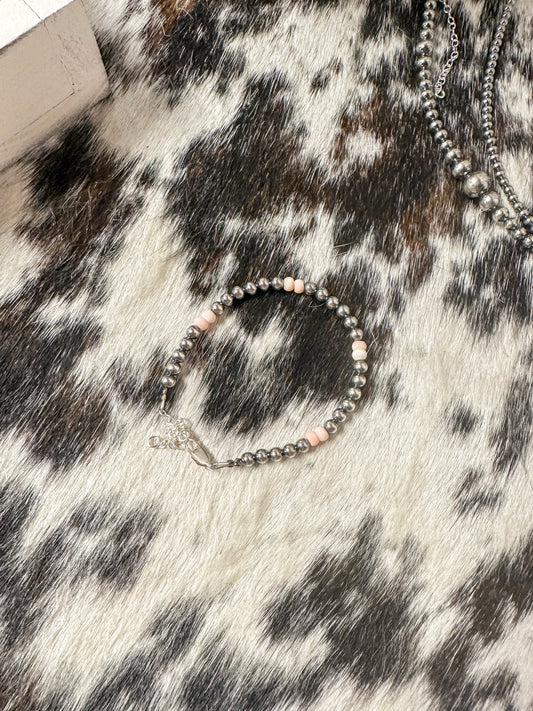 4 mm Sterling Silver Pearls and Pink Conch Bracelet