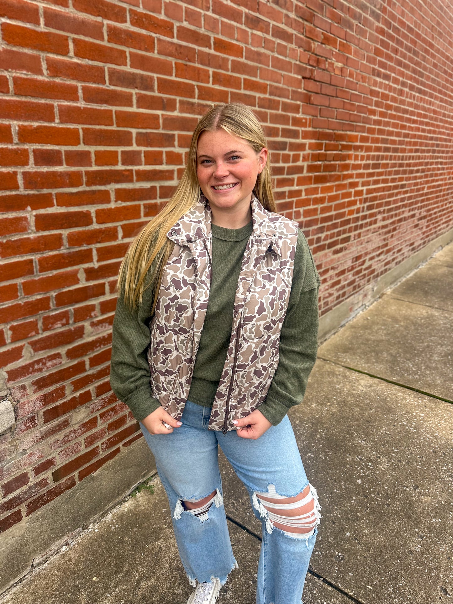 Retro Duck Camo Puffer Vest