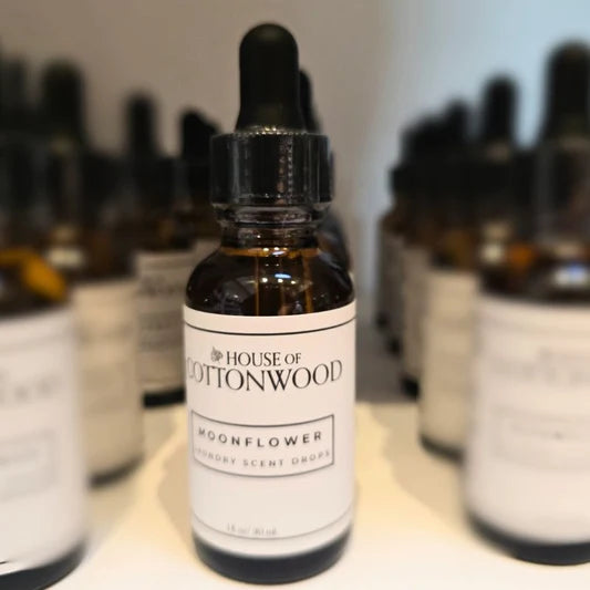 Laundry Scent Drops: Moonflower 1 oz.